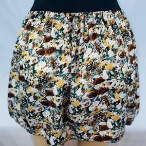 Junior Girl Sunkissed  Couture Size L Mini Skirt